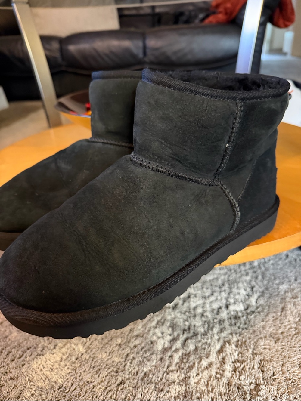 UGG woman’s Black Short Suede Shearling Boots sizes9